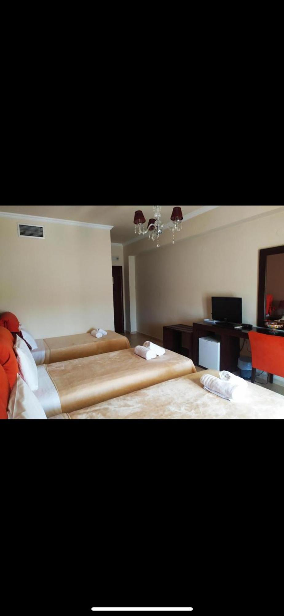 Faraggi Hotel 司墓威利 外观 照片