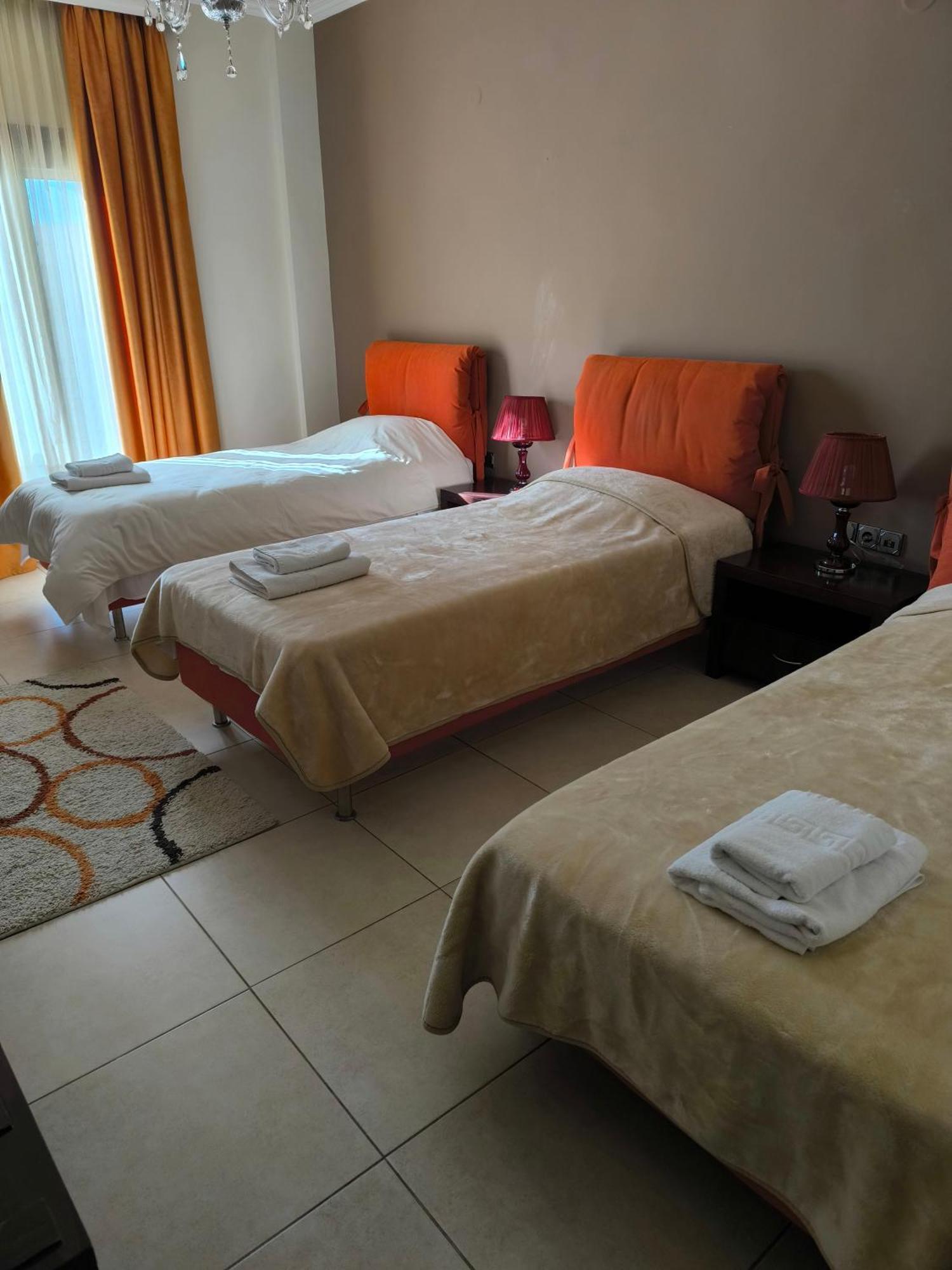 Faraggi Hotel 司墓威利 外观 照片