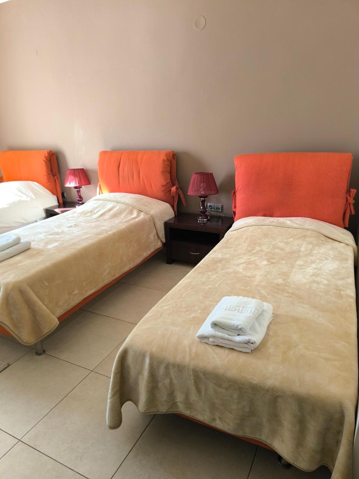 Faraggi Hotel 司墓威利 外观 照片